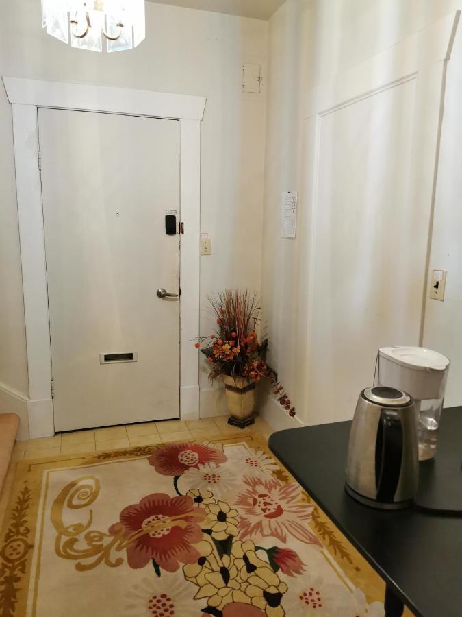 Danny's house in Vancouver West Extérieur photo