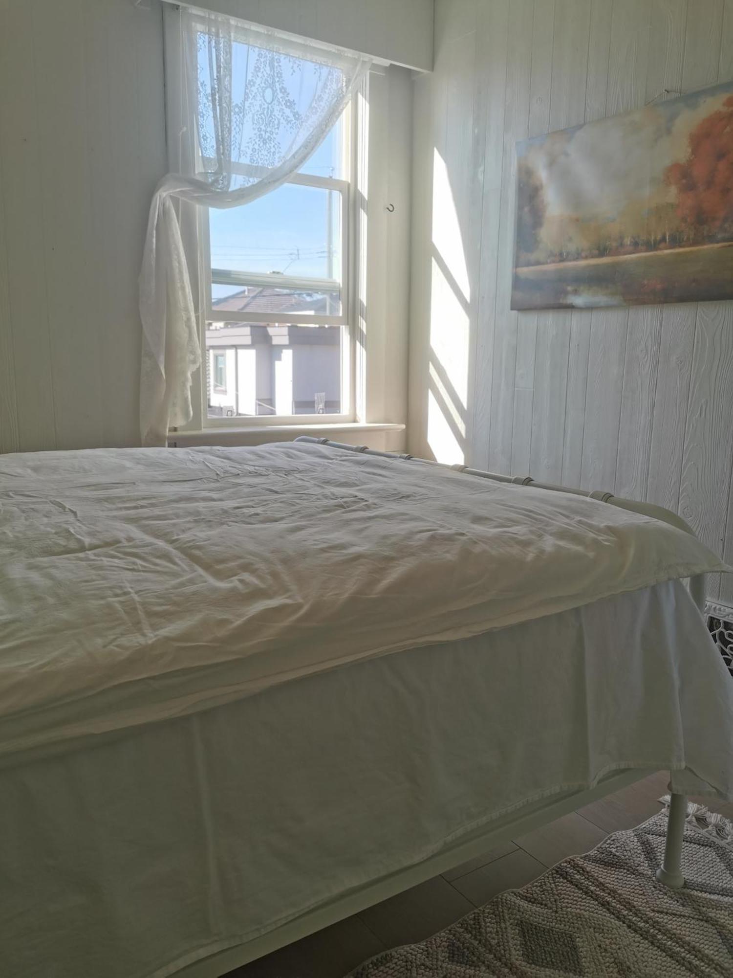 Danny's house in Vancouver West Chambre photo